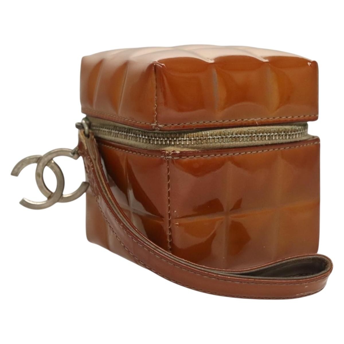 Chanel Rubiks Cube Wristlet Quilted Patent Brown Patent_Leather Bag (Pre-Owned)