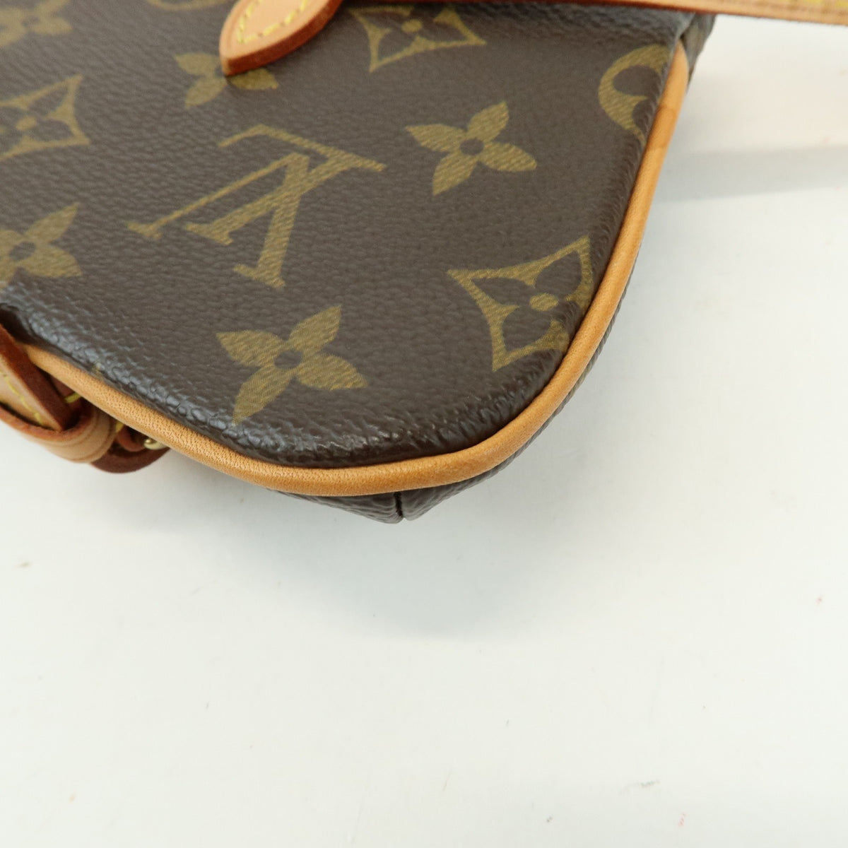 Louis Vuitton Marelle Waist Monogram Canvas Brown Canvas Handbag (Pre-Owned)