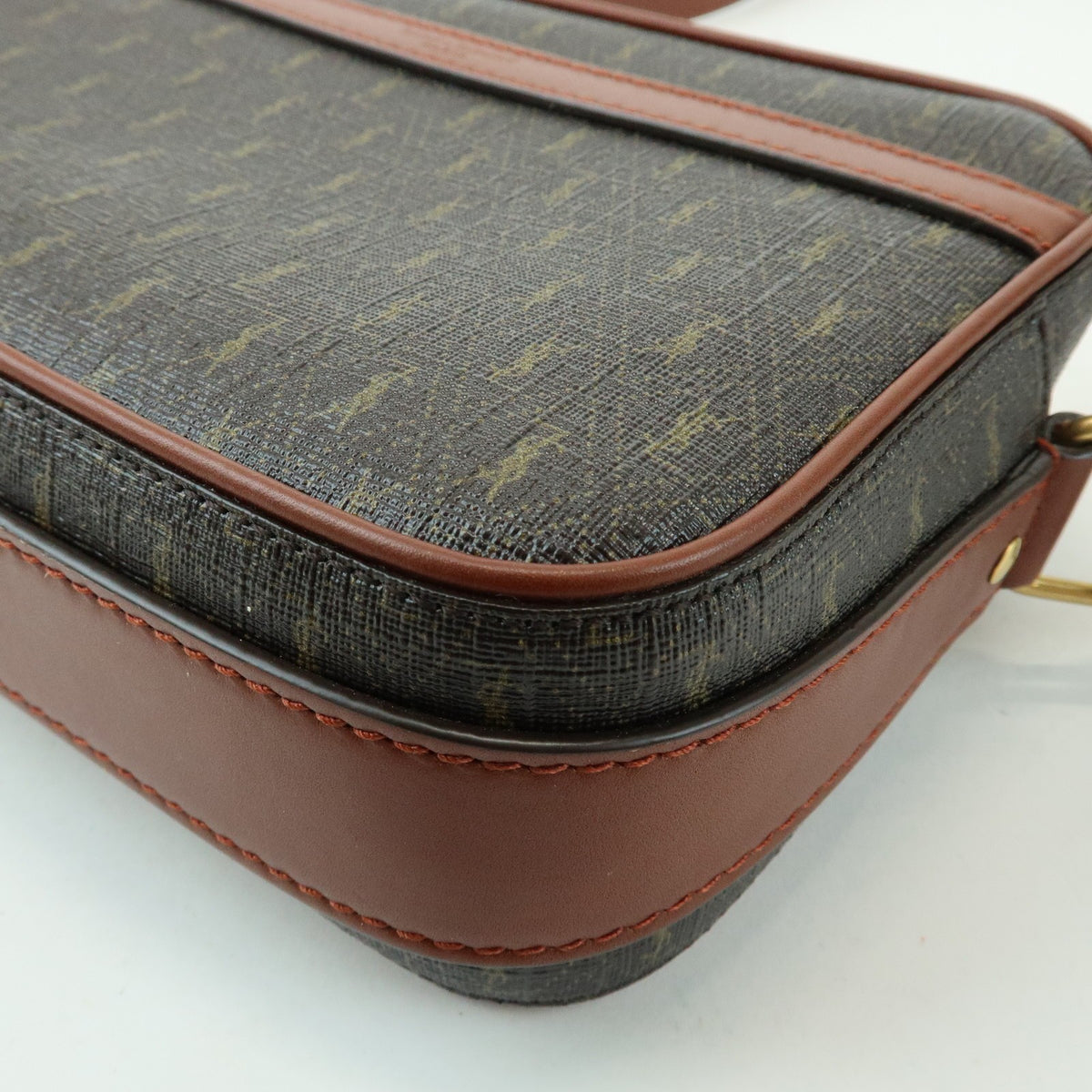 Saint Laurent Le Monogramme Camera Monogram All Over Coated Canvas And Leather Brown Canvas Handbag (Pre-Owned)