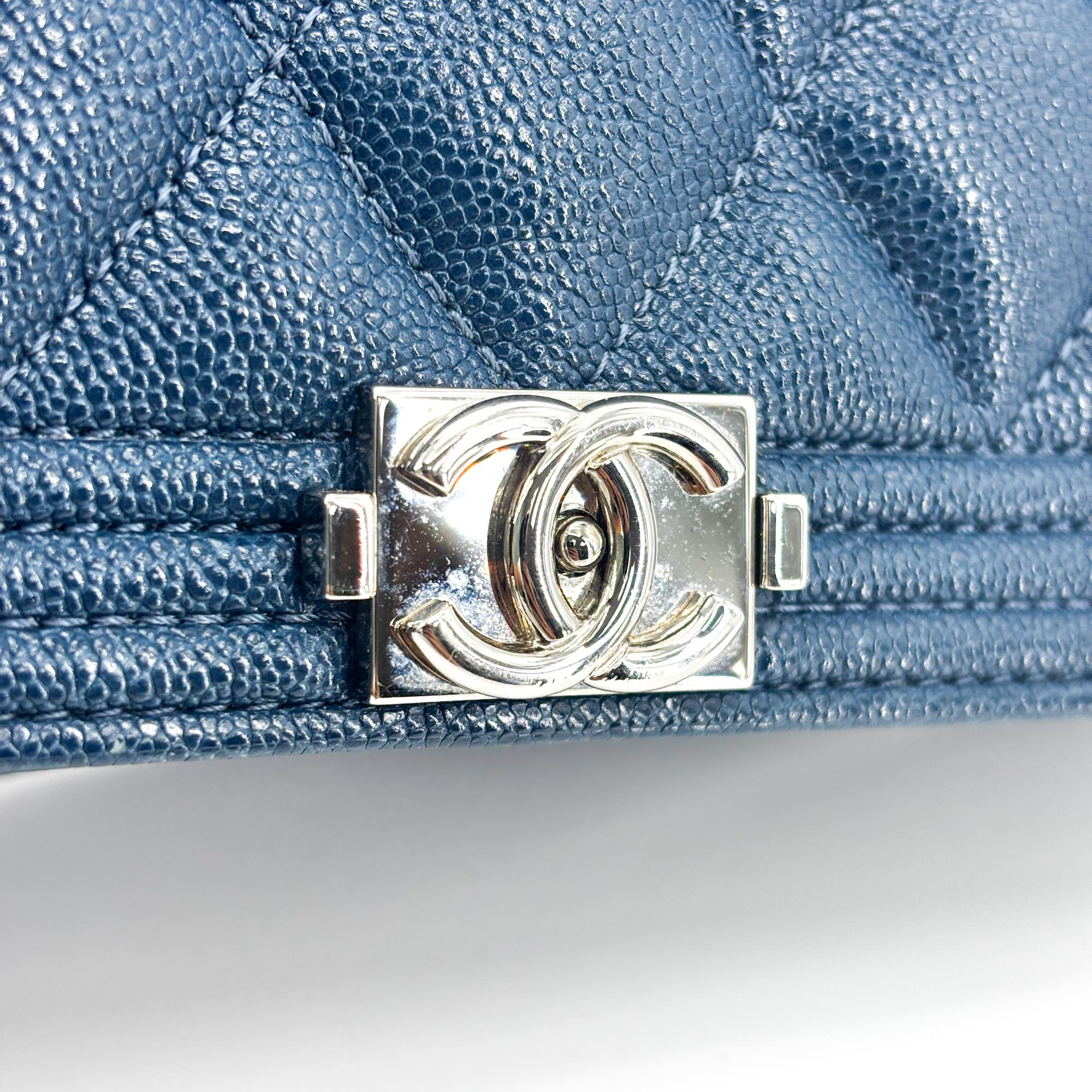 Chanel Boy Wallet On Chain Quilted Caviar Navy Leather Shoulder Bag Bag (Pre-Owned)
