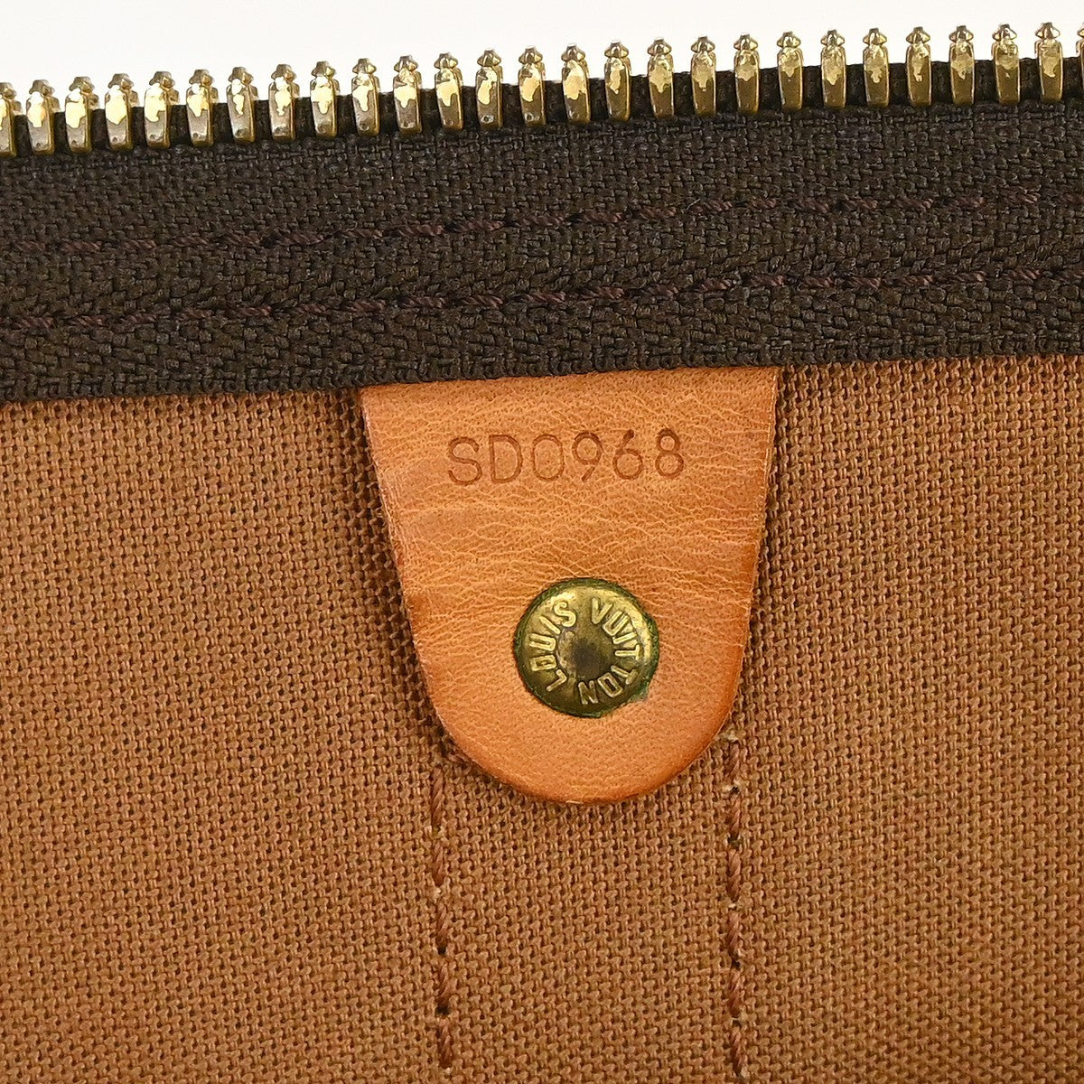 Louis Vuitton Keepall Monogram Canvas Brown Canvas Travel Bag Bag (Pre-Owned)
