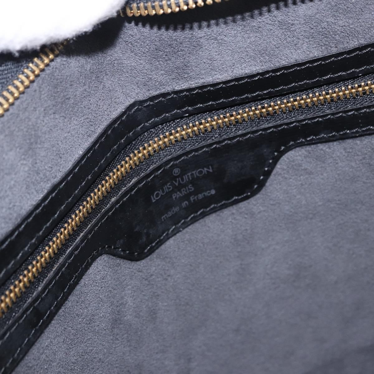 Louis Vuitton Saint Jacques Epi Leather Black Leather Shoulder Bag Bag (Pre-Owned)