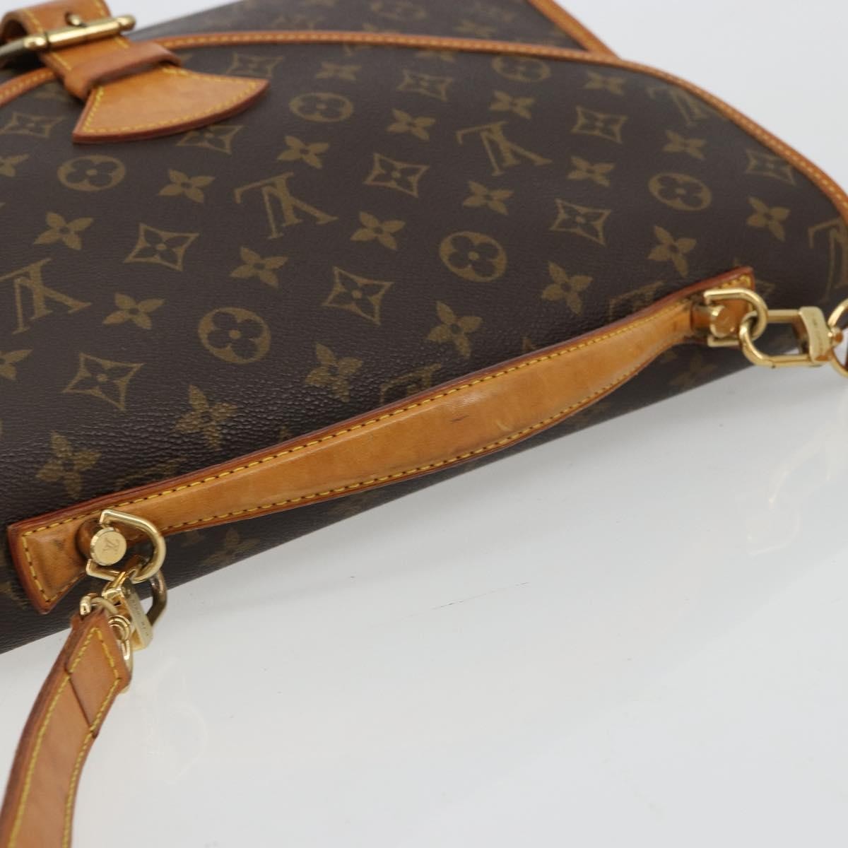 Louis Vuitton Beverly Monogram Canvas Brown Canvas Briefcase Bag (Pre-Owned)