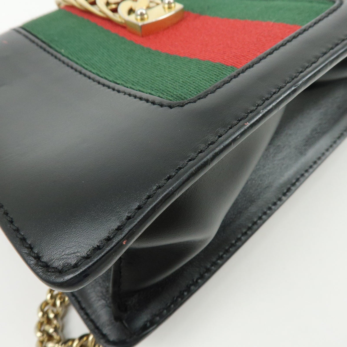 Gucci Sylvie Chain Leather Black Leather Shoulder Bag Bag (Pre-Owned)