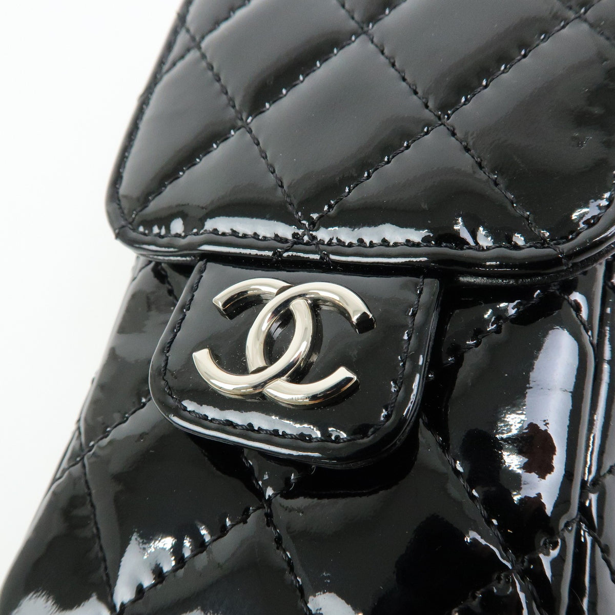 Chanel Cc Chain Phone Holder Quilted Patent Black Patent_Leather Crossbody Bag Bag (Pre-Owned)