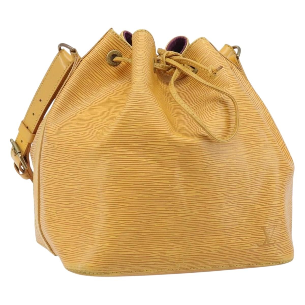 Louis Vuitton Petit Noe Epi Leather Yellow Leather Shoulder Bag Bag (Pre-Owned)