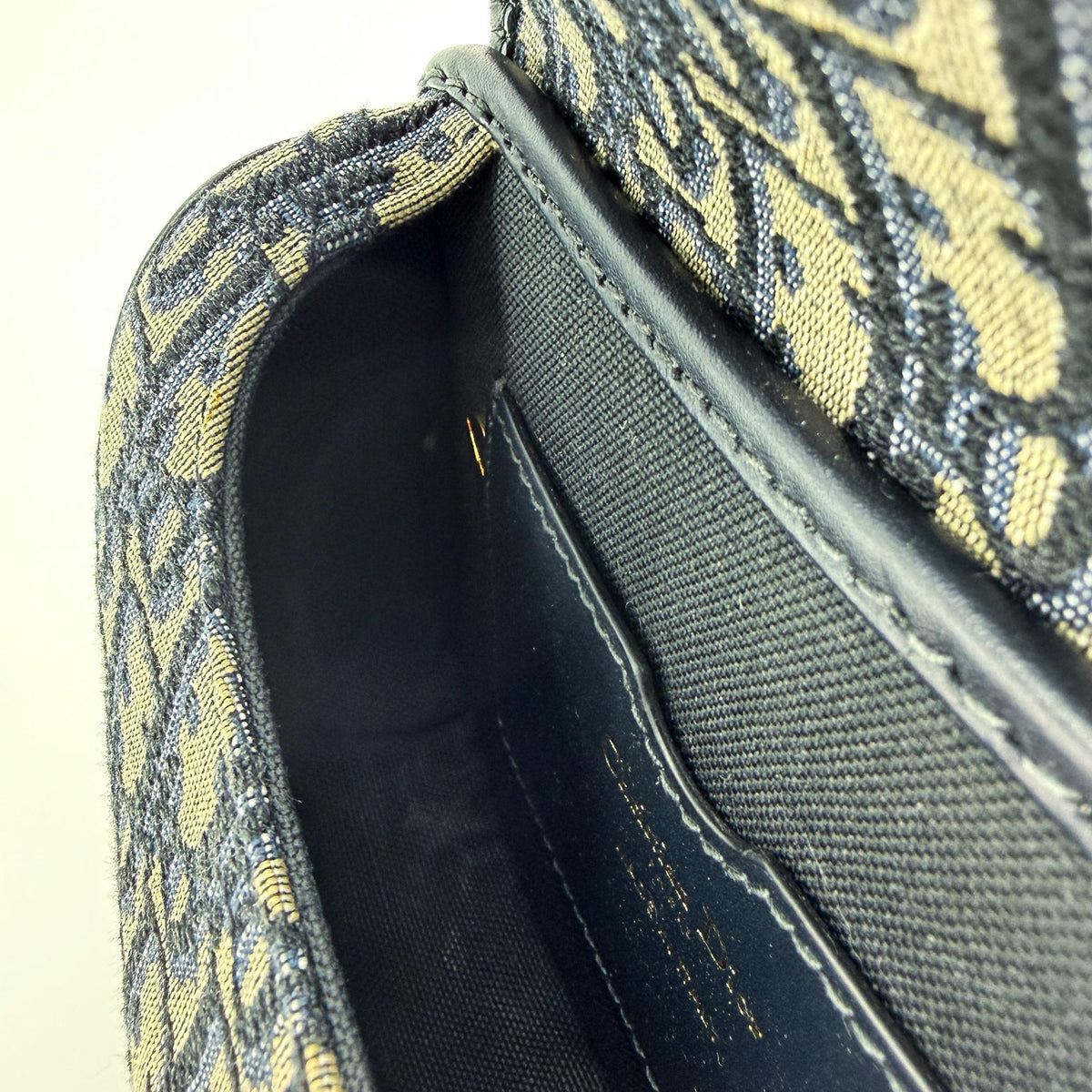Christian Dior Bobby Flap Oblique Canvas Beige Canvas Handbag (Pre-Owned)