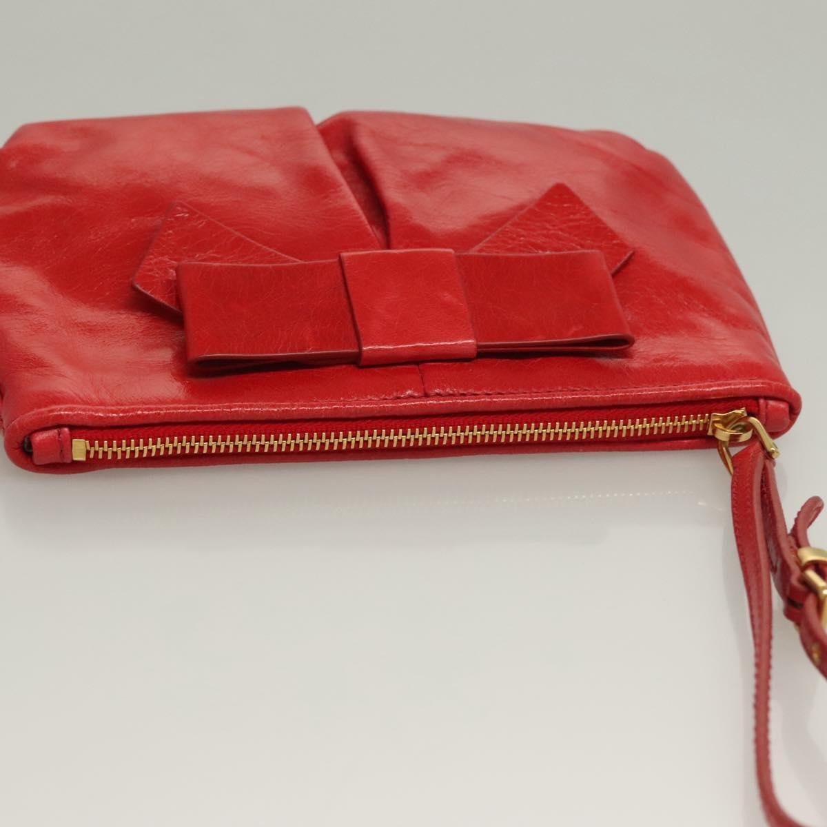 Miu Miu Zip Wristlet Leather Red Leather Clutche & Pouche Bag (Pre-Owned)