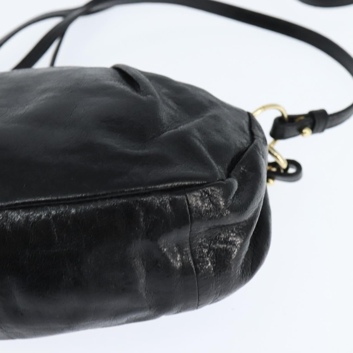 Chloe Shoulder Bag Leather Black Leather Shoulder Bag Bag (Pre-Owned)
