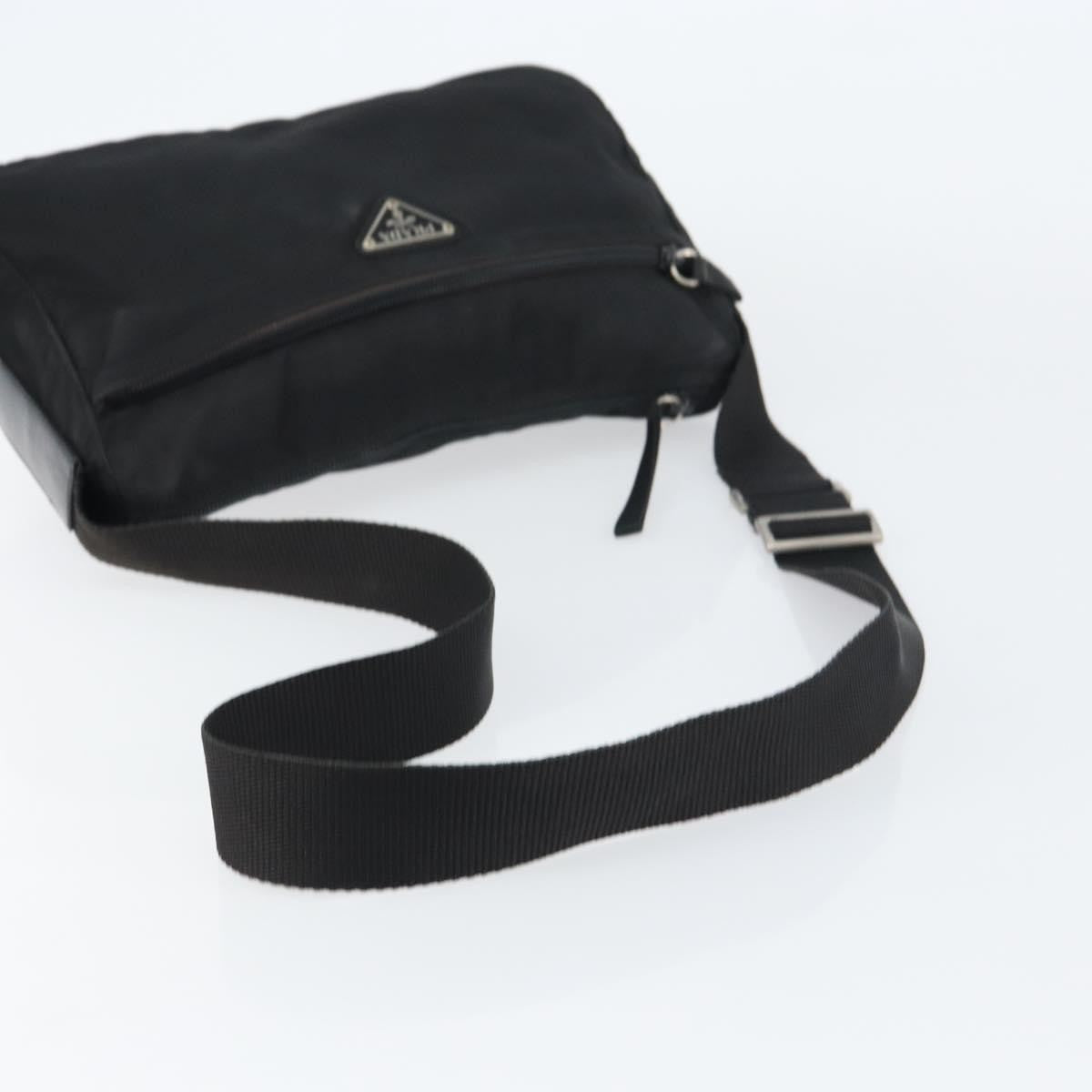 Prada Front Zip Messenger Quilted Tessuto Black Nylon Shoulder Bag Bag (Pre-Owned)