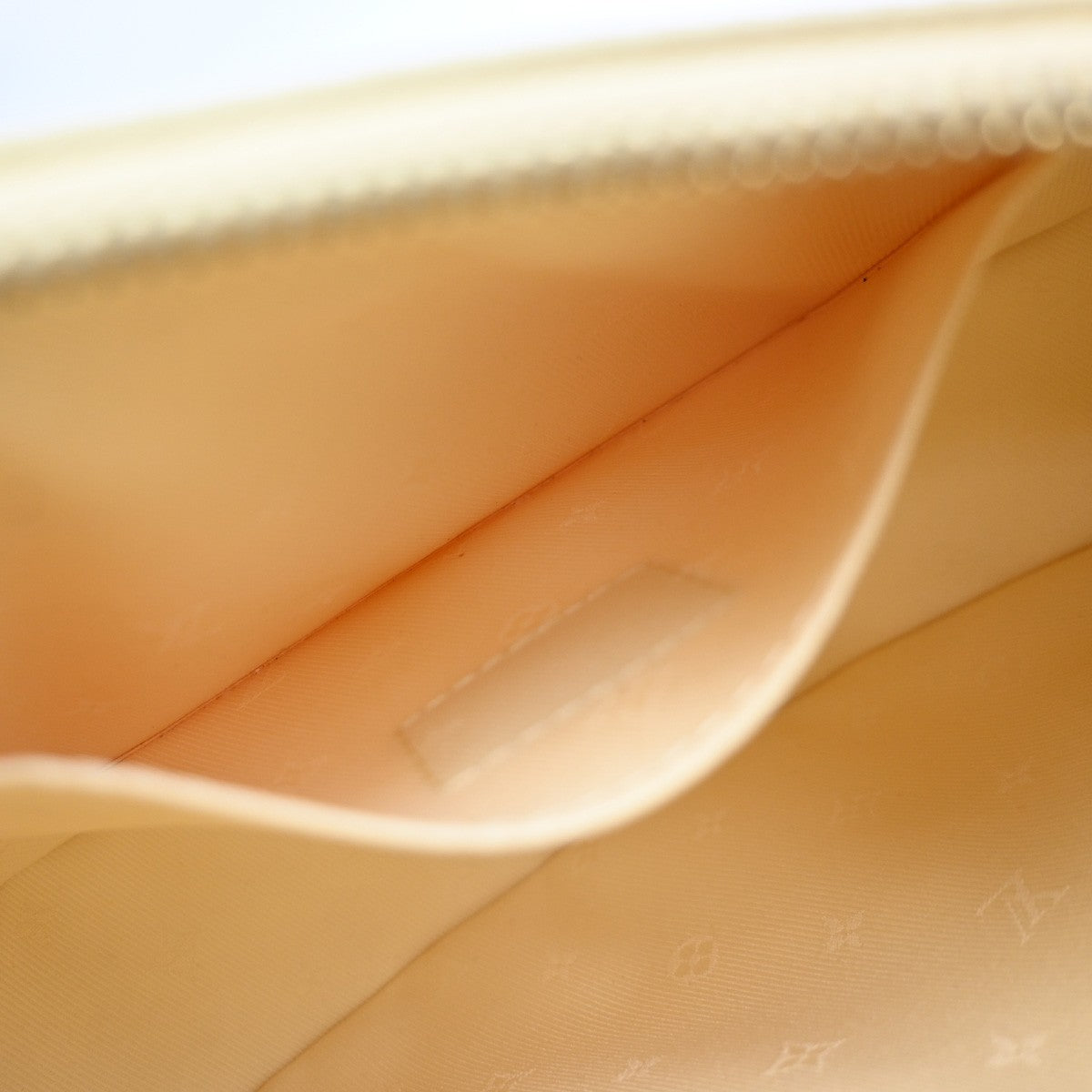 Louis Vuitton Over The Moon Bubblegram Leather Yellow Leather Handbag (Pre-Owned)