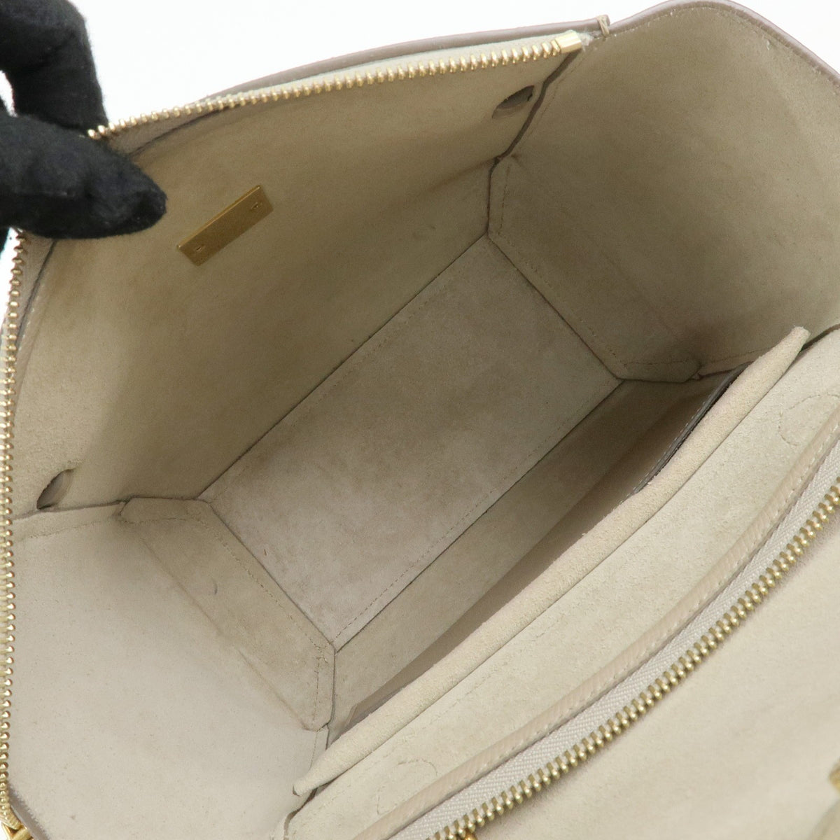 Celine Belt Textured Leather Beige Leather Handbag (Pre-Owned)