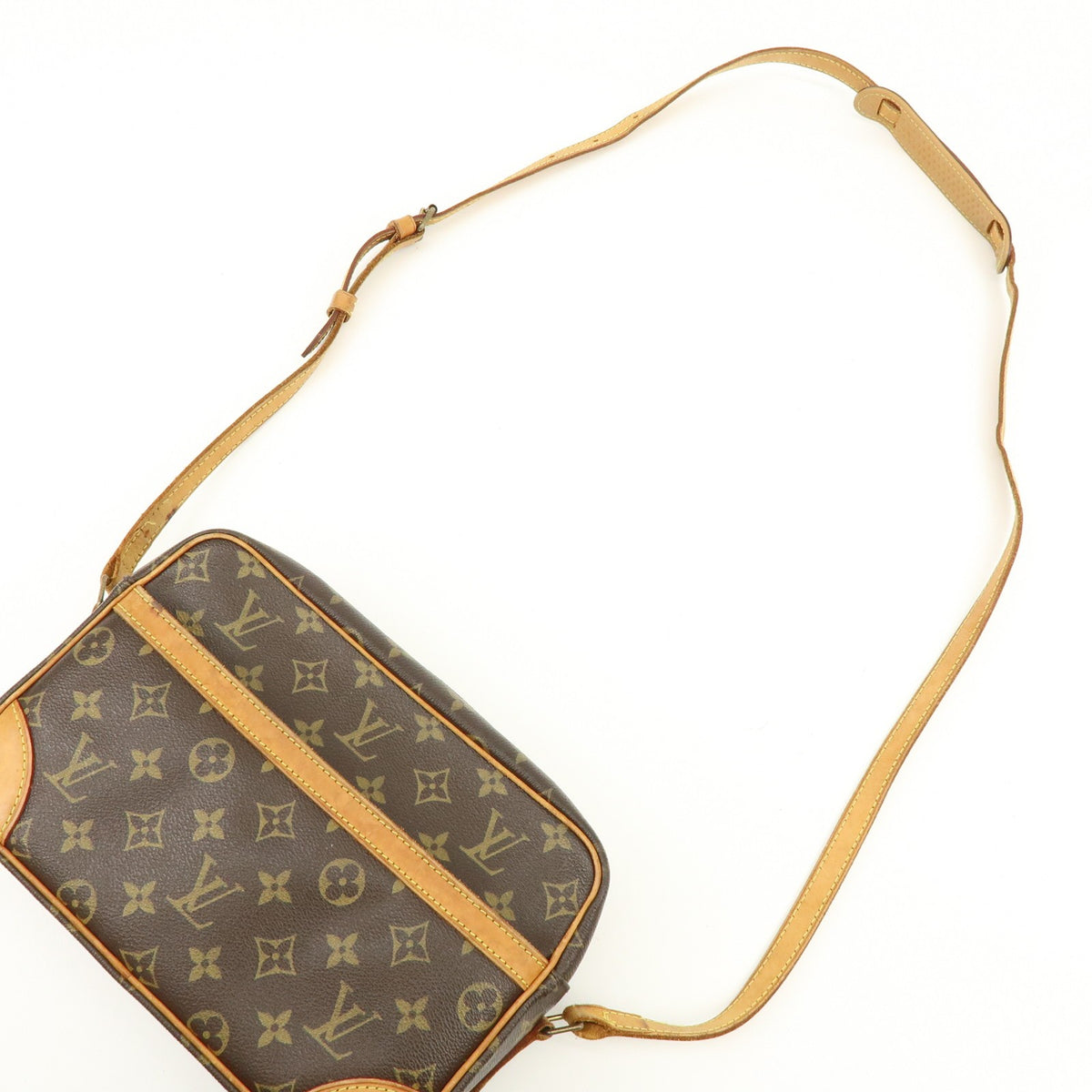 Louis Vuitton Trocadero Monogram Canvas Brown Canvas Handbag (Pre-Owned)