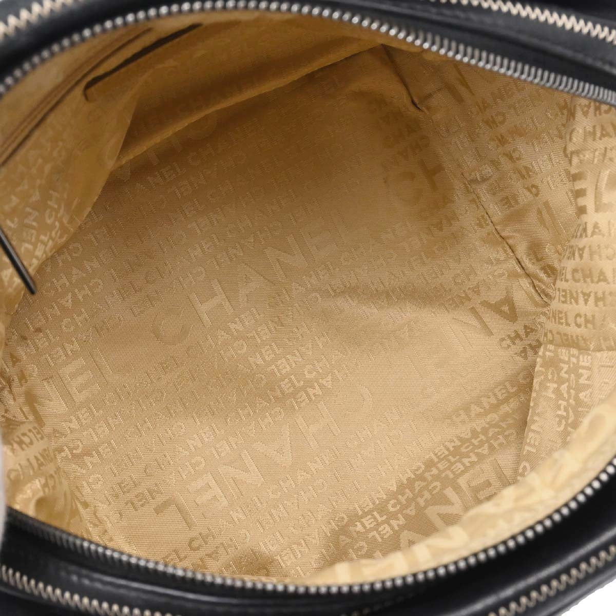 Chanel Cc Bowler Leather Black Leather Handbag (Pre-Owned)