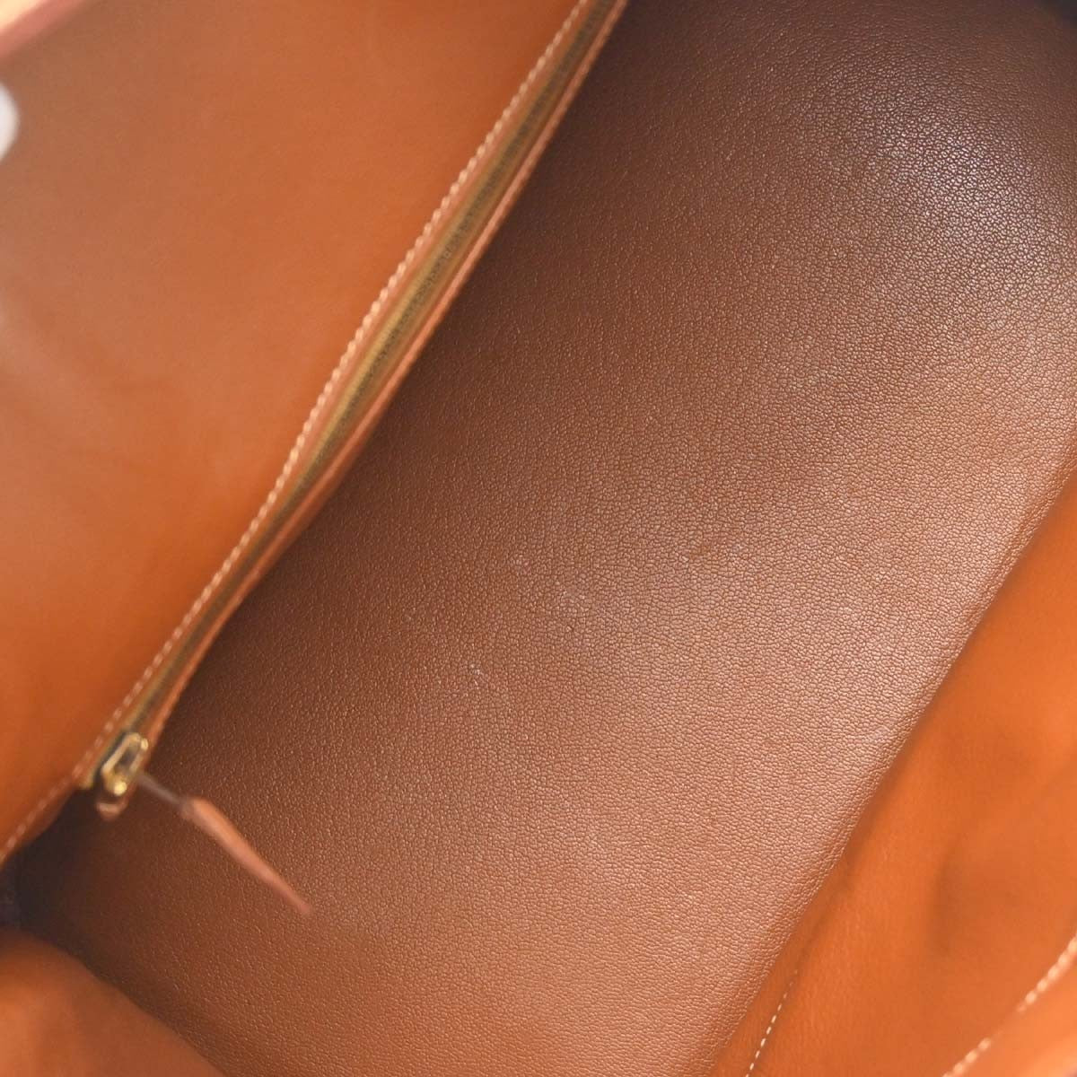 Hermes Birkin Gold Courchevel With Gold Hardware Gold Leather Handbag (Pre-Owned)