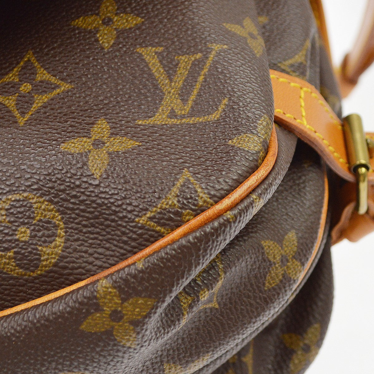 Louis Vuitton Saumur Monogram Canvas Brown Canvas Handbag (Pre-Owned)
