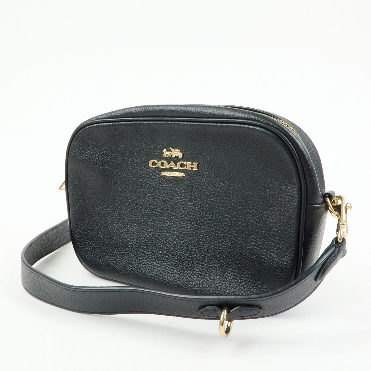 Coach Shoulder Leather Black Leather Handbag (Pre-Owned)