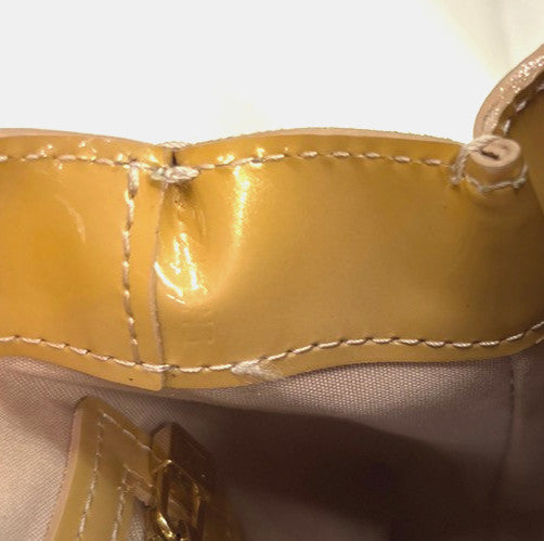 Louis Vuitton Wilshire Monogram Vernis Beige Patent_Leather Handbag (Pre-Owned)