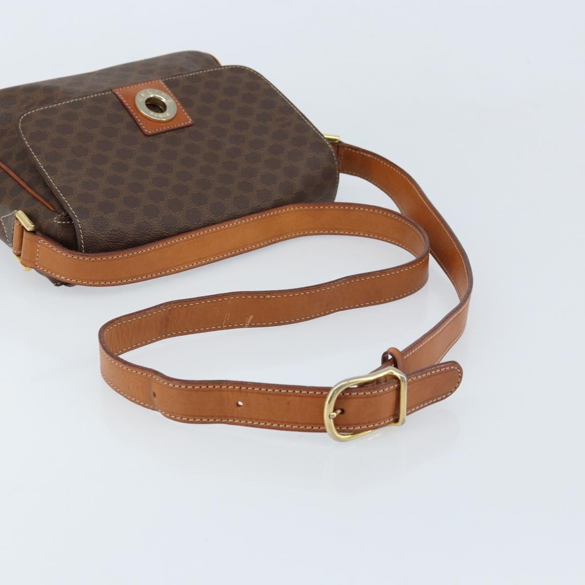 Celine Vintage Macadam Circle Logo Canvas And Leather Brown Canvas Shoulder Bag Bag (Pre-Owned)
