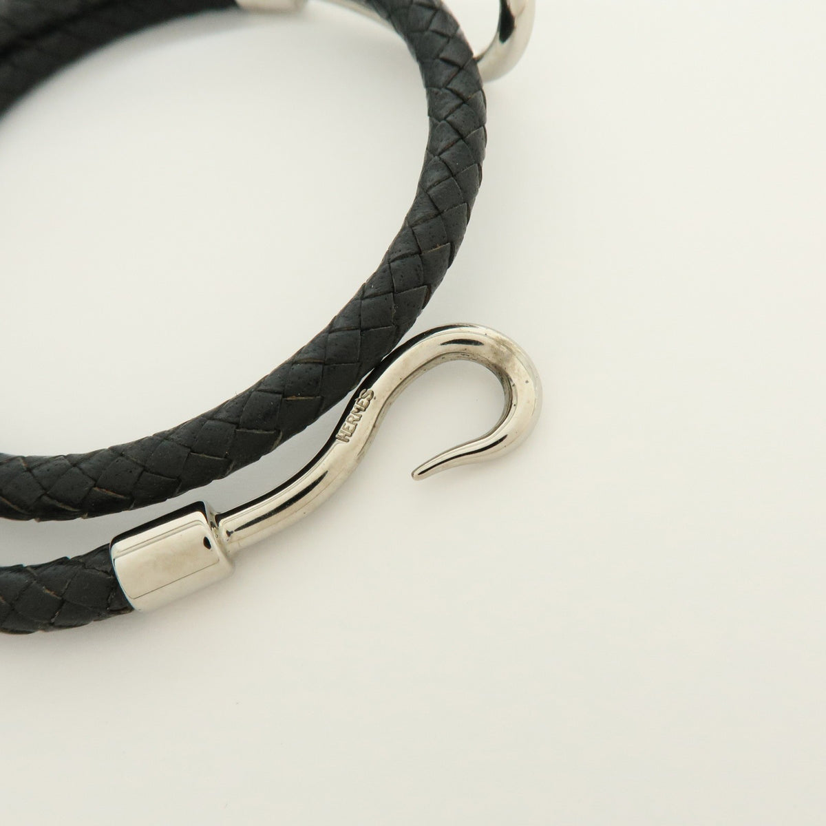 Hermes Jumbo Hook Double Tour Leather And Metal Black Leather Bracelet Jewelry (Pre-Owned)