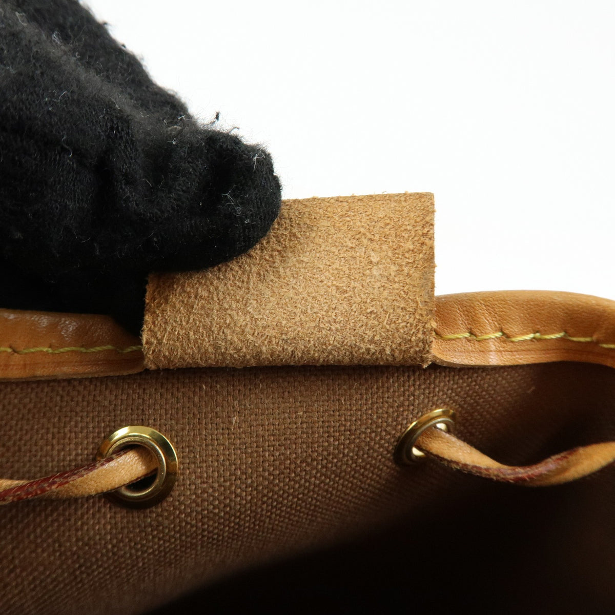 Louis Vuitton Noe Monogram Canvas Brown Canvas Shoulder Bag Bag (Pre-Owned)