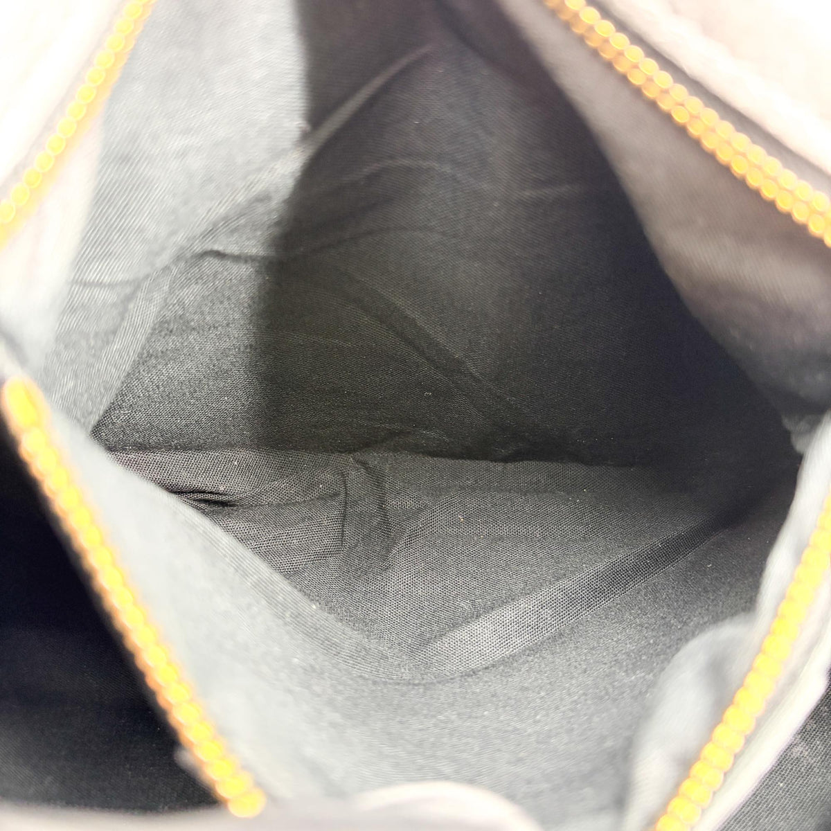 Balenciaga Giant Studs Envelope Clutch Leather Black Leather Clutche & Pouche Bag (Pre-Owned)