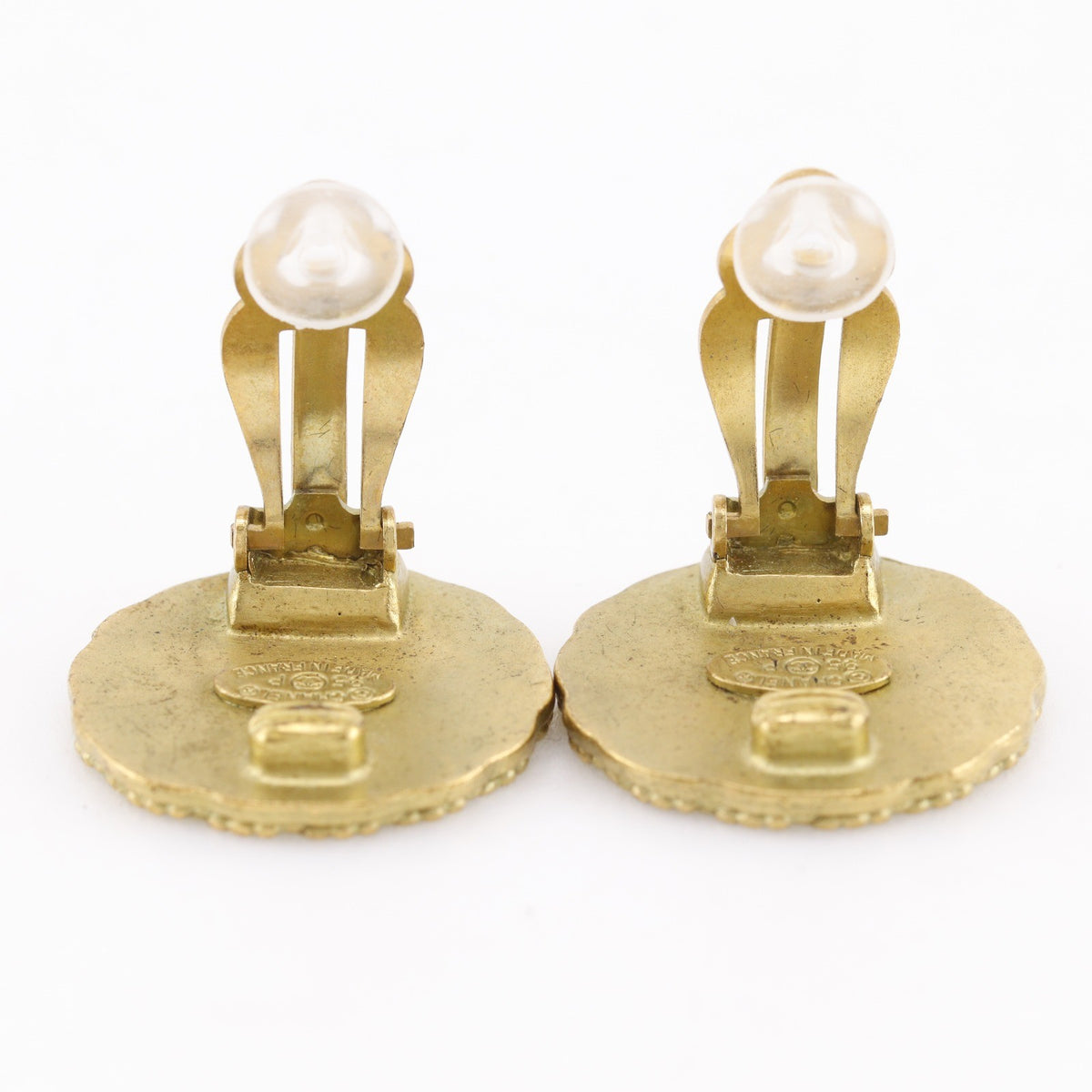 Chanel Vintage Radial Cc Clip-On Metal Gold Gold_Plated Earrings Jewelry (Pre-Owned)
