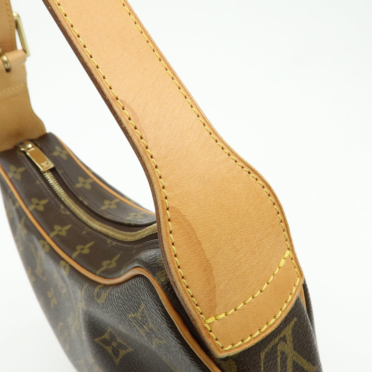 Louis Vuitton Croissant Monogram Canvas Brown Canvas Handbag (Pre-Owned)