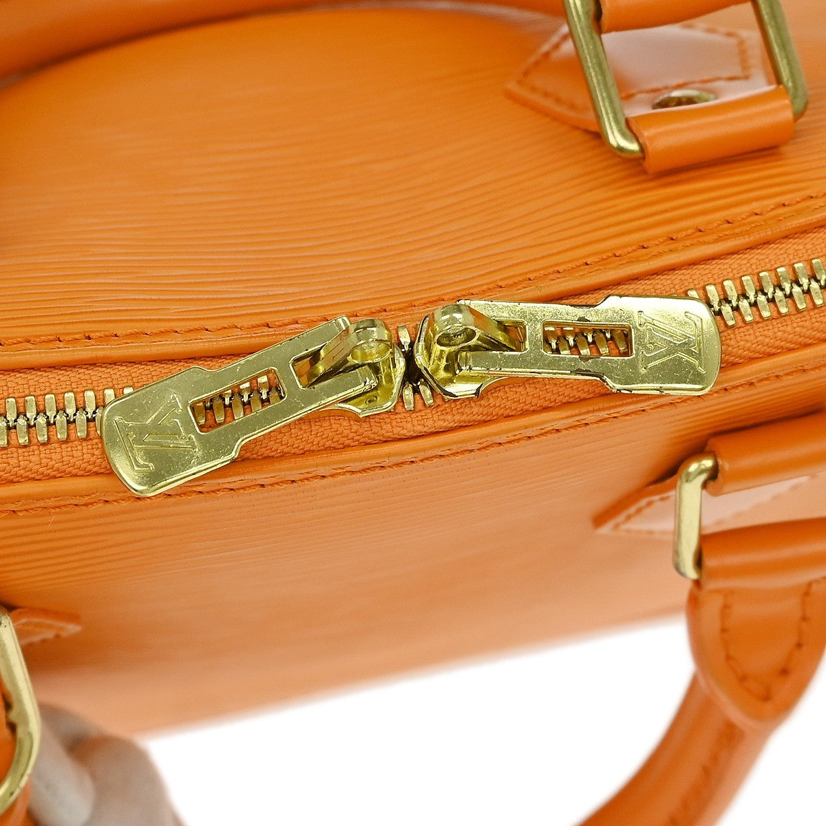 Louis Vuitton Alma Epi Leather Orange Leather Handbag (Pre-Owned)