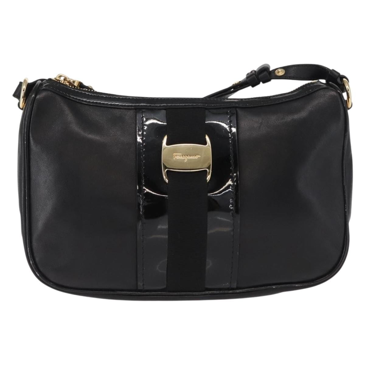 Salvatore Ferragamo Vala Leather Black Leather Shoulder Bag Bag (Pre-Owned)