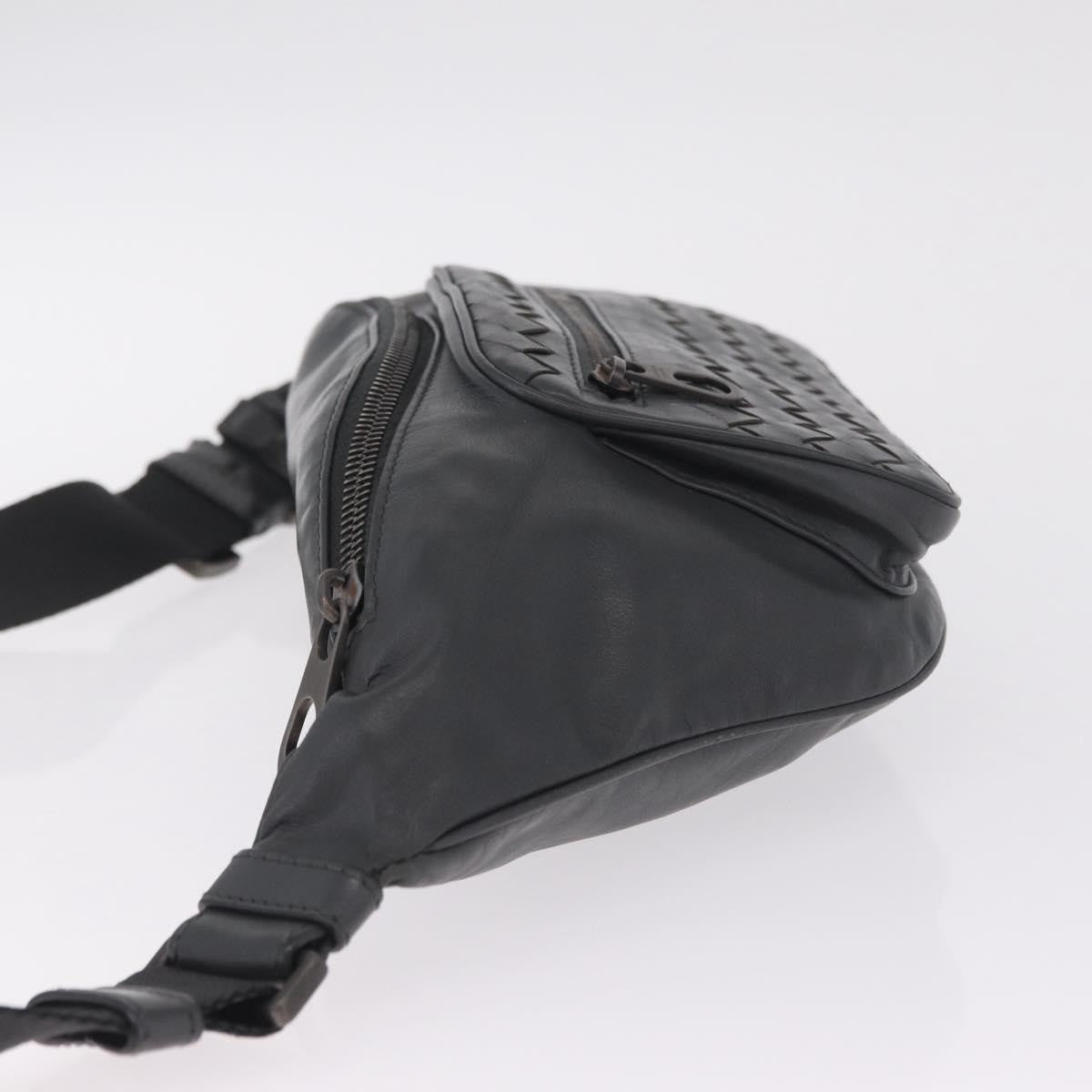 Bottega Veneta Light Waist Intrecciato Leather Gray Leather Handbag (Pre-Owned)