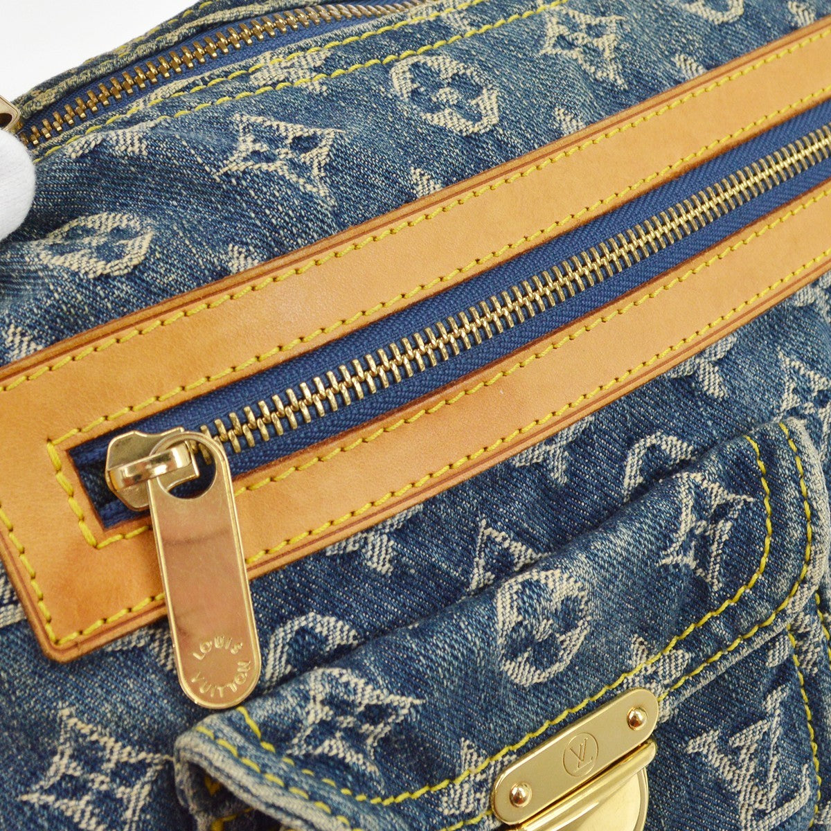 Louis Vuitton Baggy Denim Blue Denim_Jeans Handbag (Pre-Owned)