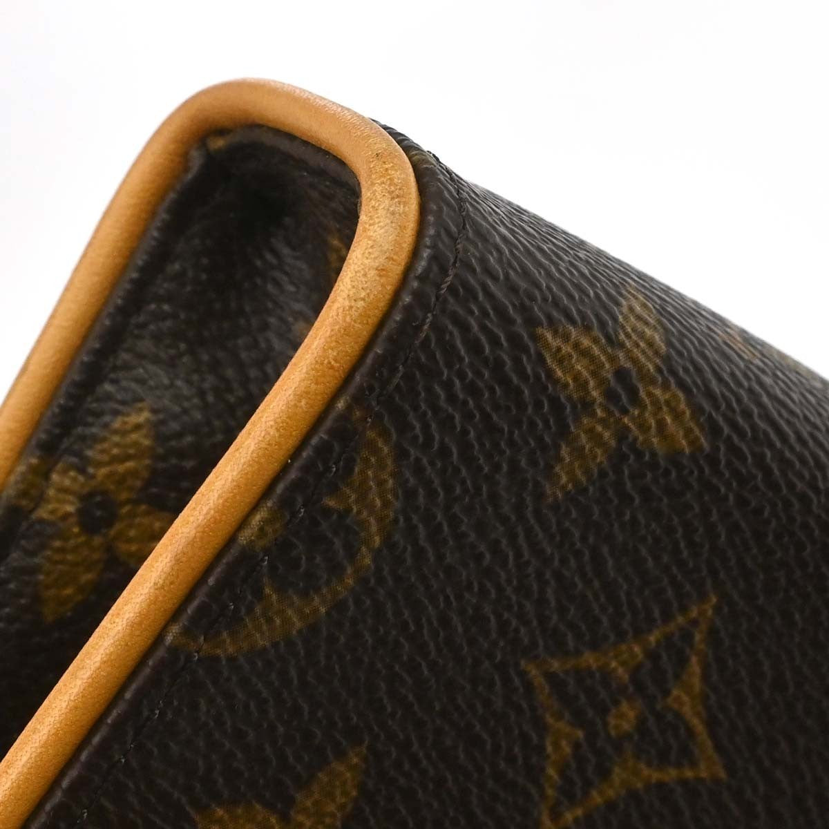 Louis Vuitton Florentine Pochette Canvas Brown Canvas Clutche & Pouche Bag (Pre-Owned)