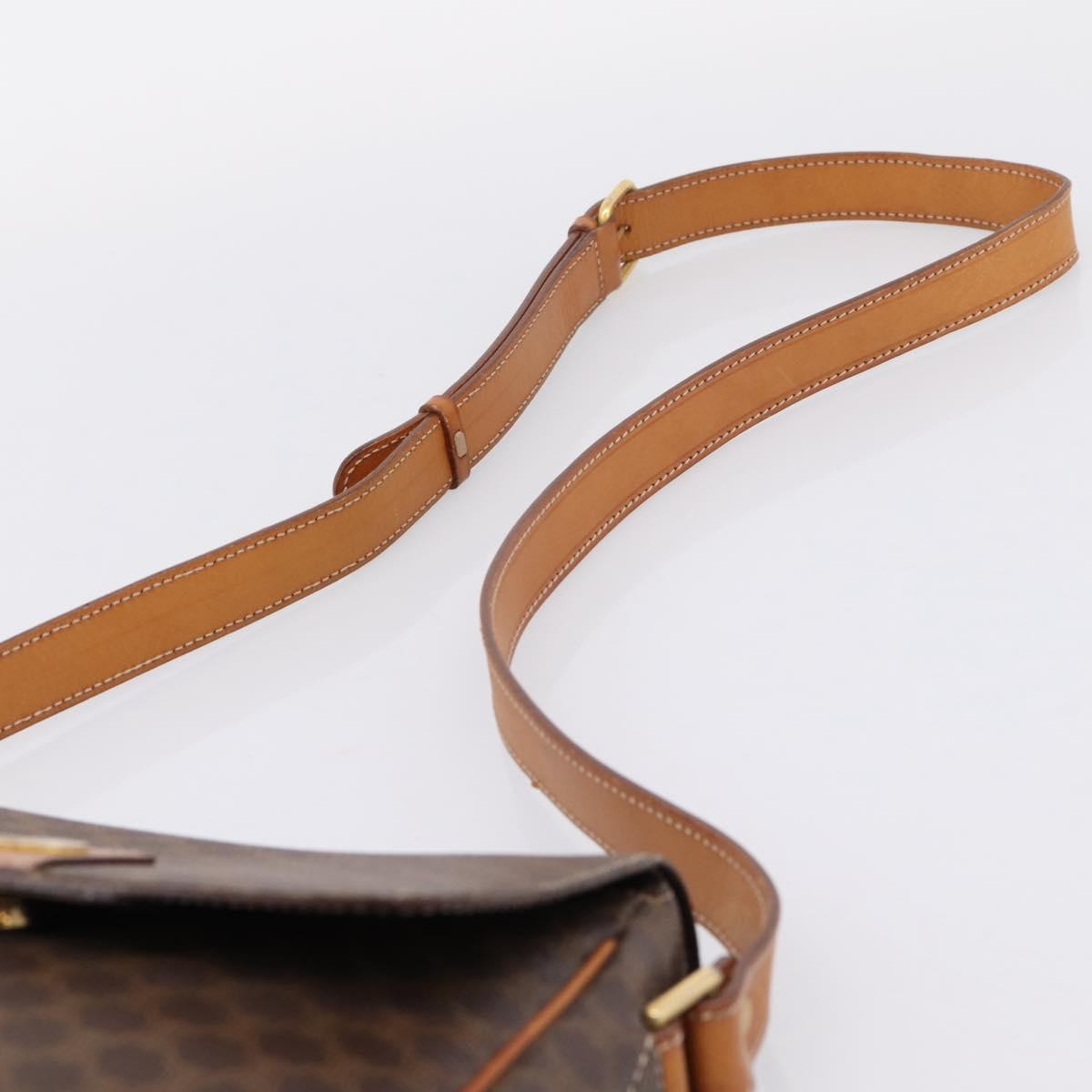 Celine Vintage Macadam Circle Logo Canvas And Leather Brown Canvas Shoulder Bag Bag (Pre-Owned)