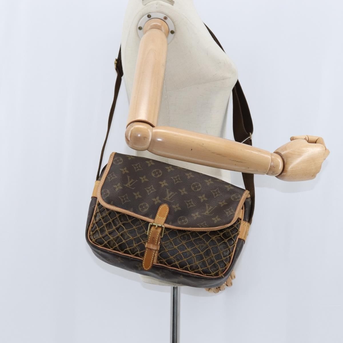 Louis Vuitton Congo Messenger Monogram Canvas Brown Canvas Shoulder Bag Bag (Pre-Owned)