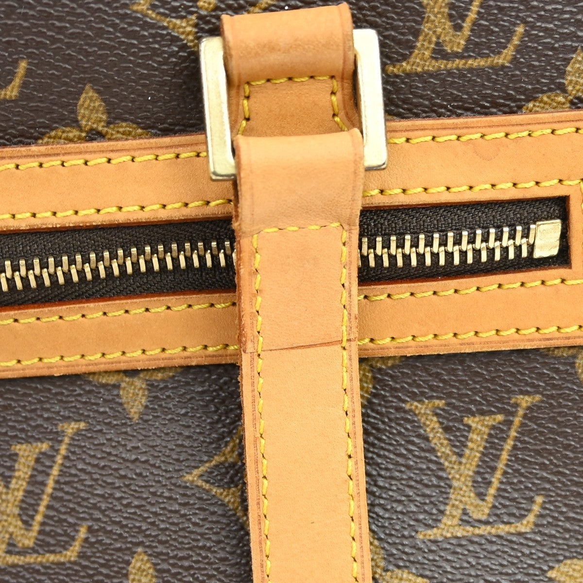 Louis Vuitton Cite Monogram Canvas Brown Canvas Handbag (Pre-Owned)
