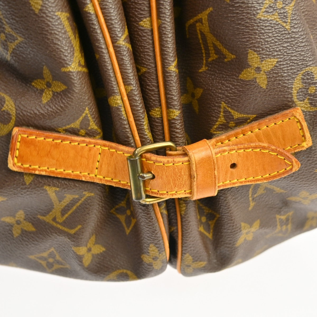 Louis Vuitton Saumur Monogram Brown Canvas Shoulder Bag Bag (Pre-Owned)