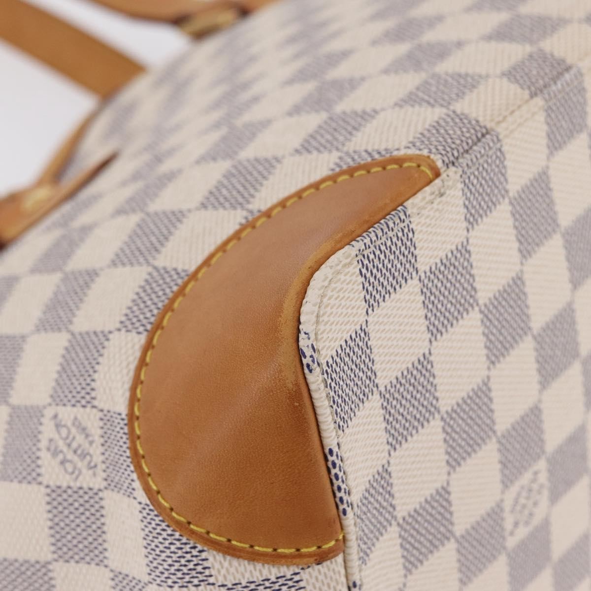 Louis Vuitton Hampstead Damier Beige Canvas Handbag (Pre-Owned)