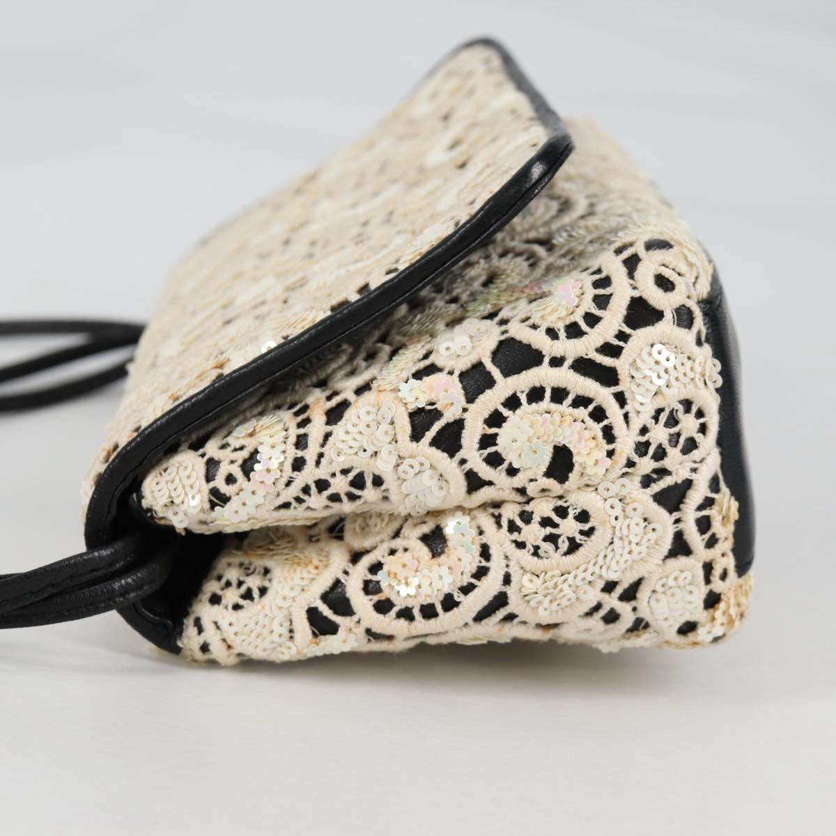 Chanel Floral Cc Flap Quilted Printed Silk White Leather Shoulder Bag Bag (Pre-Owned)