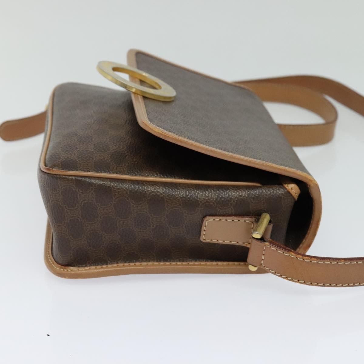Celine Vintage Macadam Circle Logo Canvas And Leather Brown Canvas Shoulder Bag Bag (Pre-Owned)