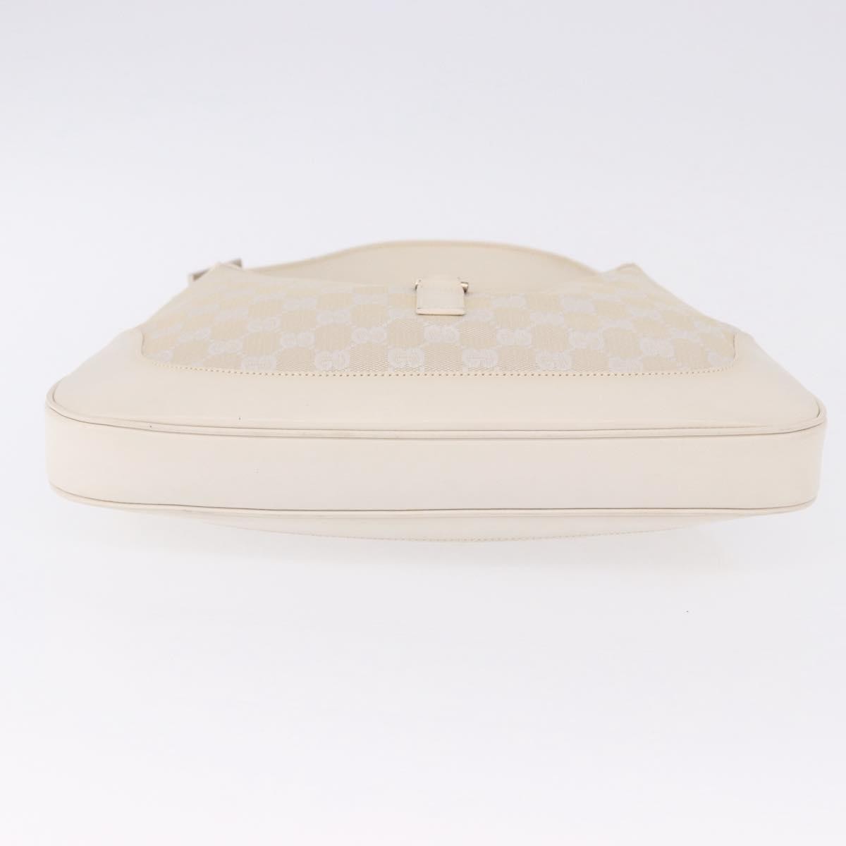 Gucci Jackie Canvas White Canvas Handbag (Pre-Owned)