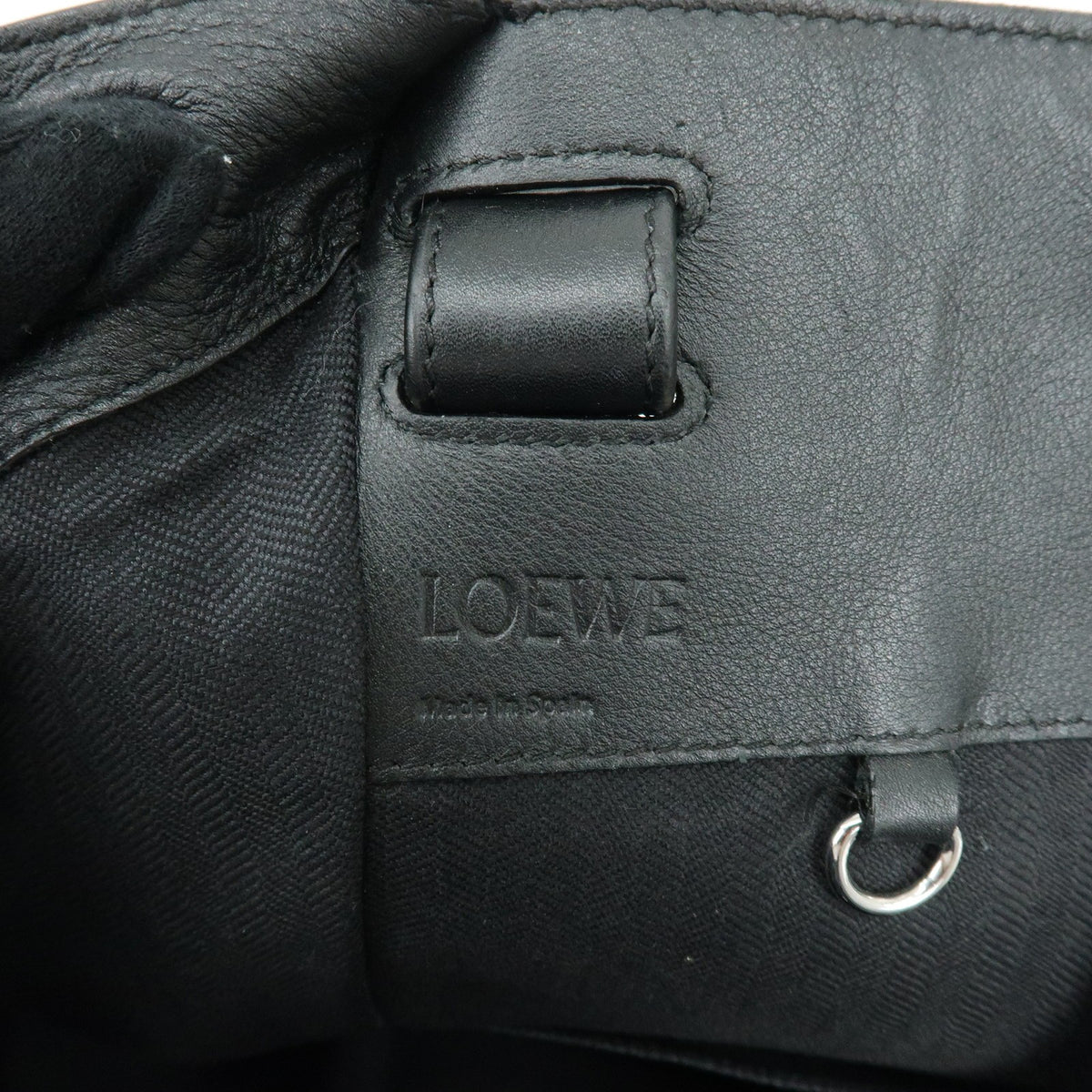 Loewe Hammock Leather Black Leather Handbag (Pre-Owned)