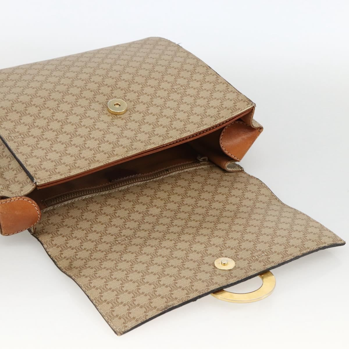 Celine Vintage Macadam Circle Logo Canvas And Leather Beige Canvas Shoulder Bag Bag (Pre-Owned)