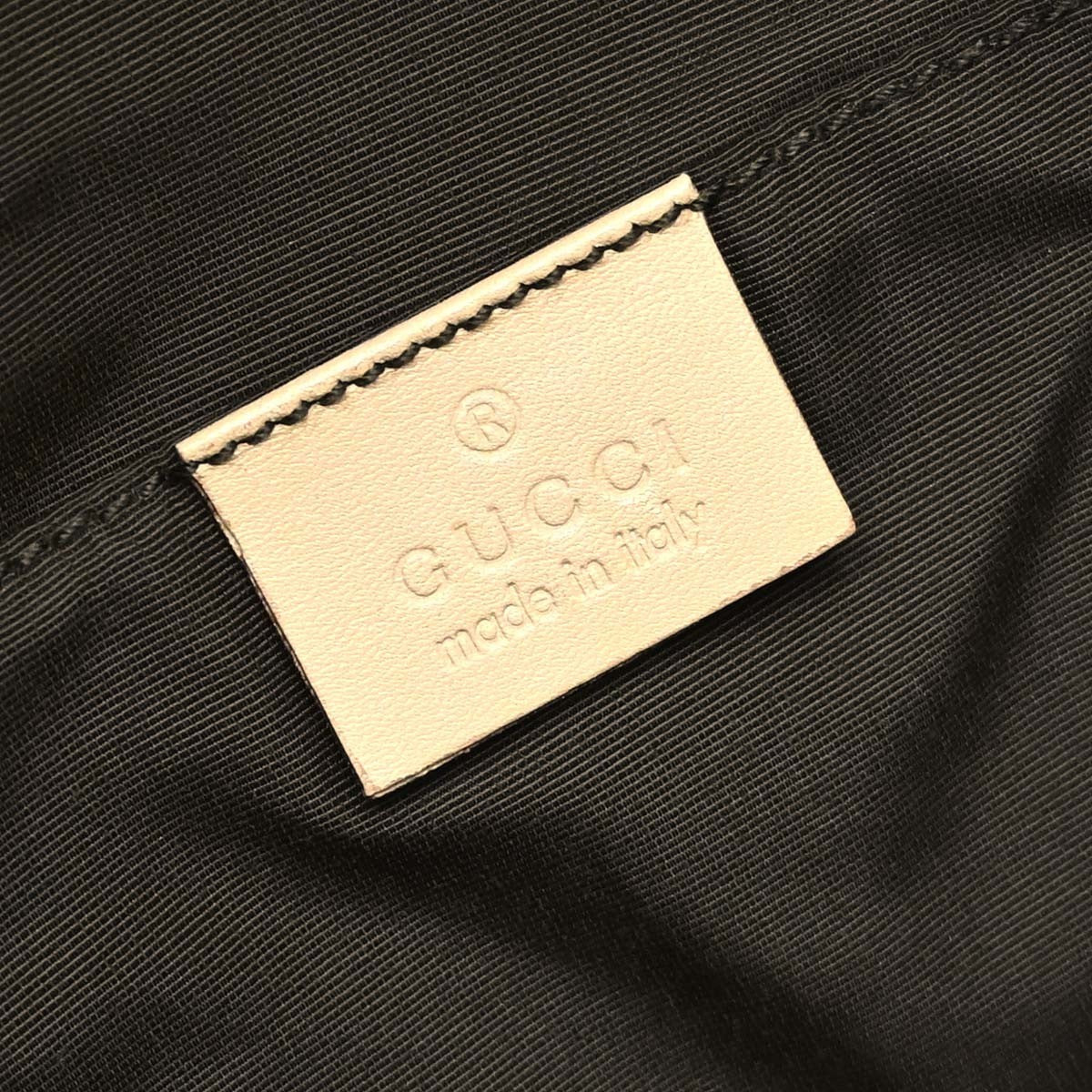 Gucci Bamboo Frame Satchel Gg Canvas Beige Canvas Handbag (Pre-Owned)