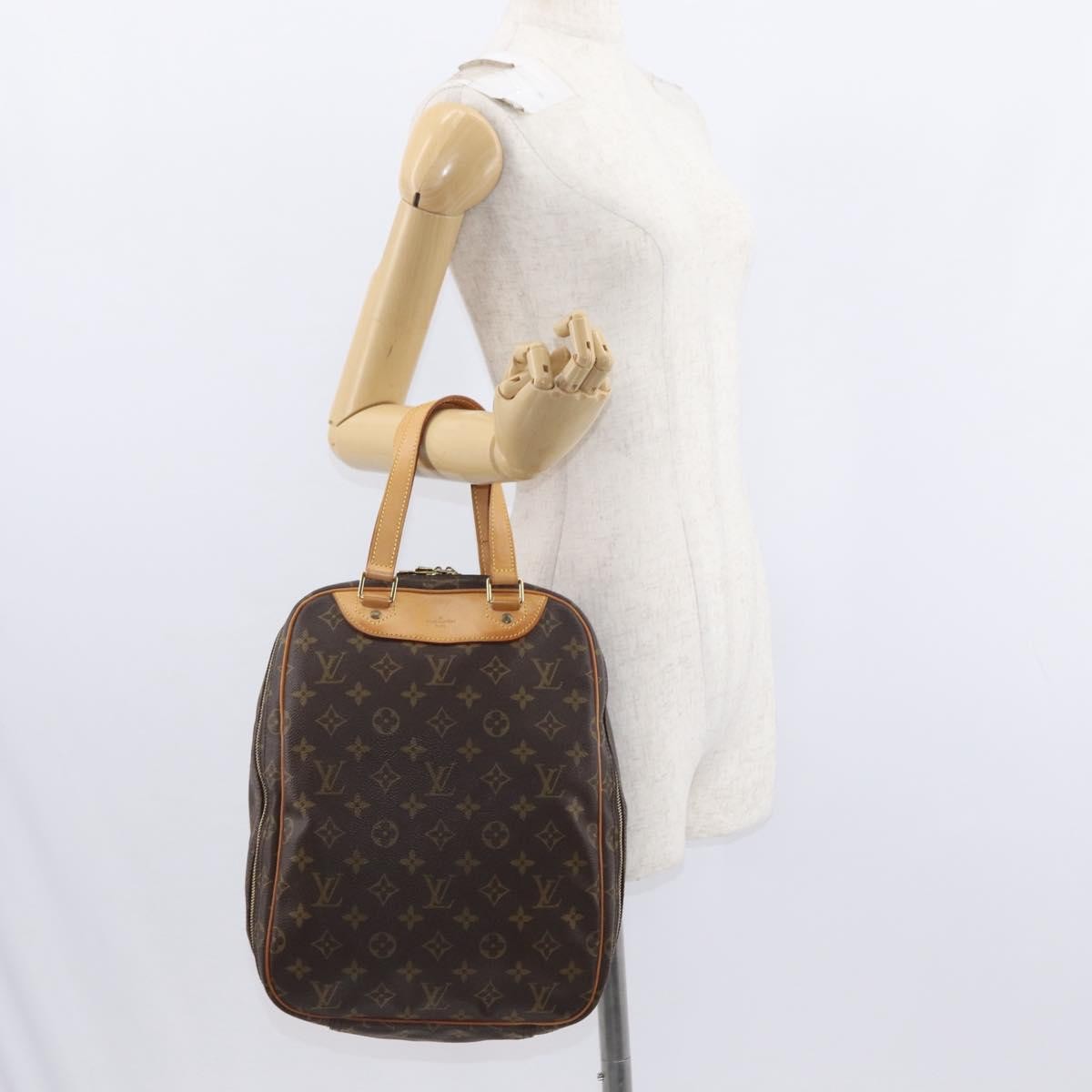 Louis Vuitton Excursion Monogram Canvas Brown Canvas Handbag (Pre-Owned)