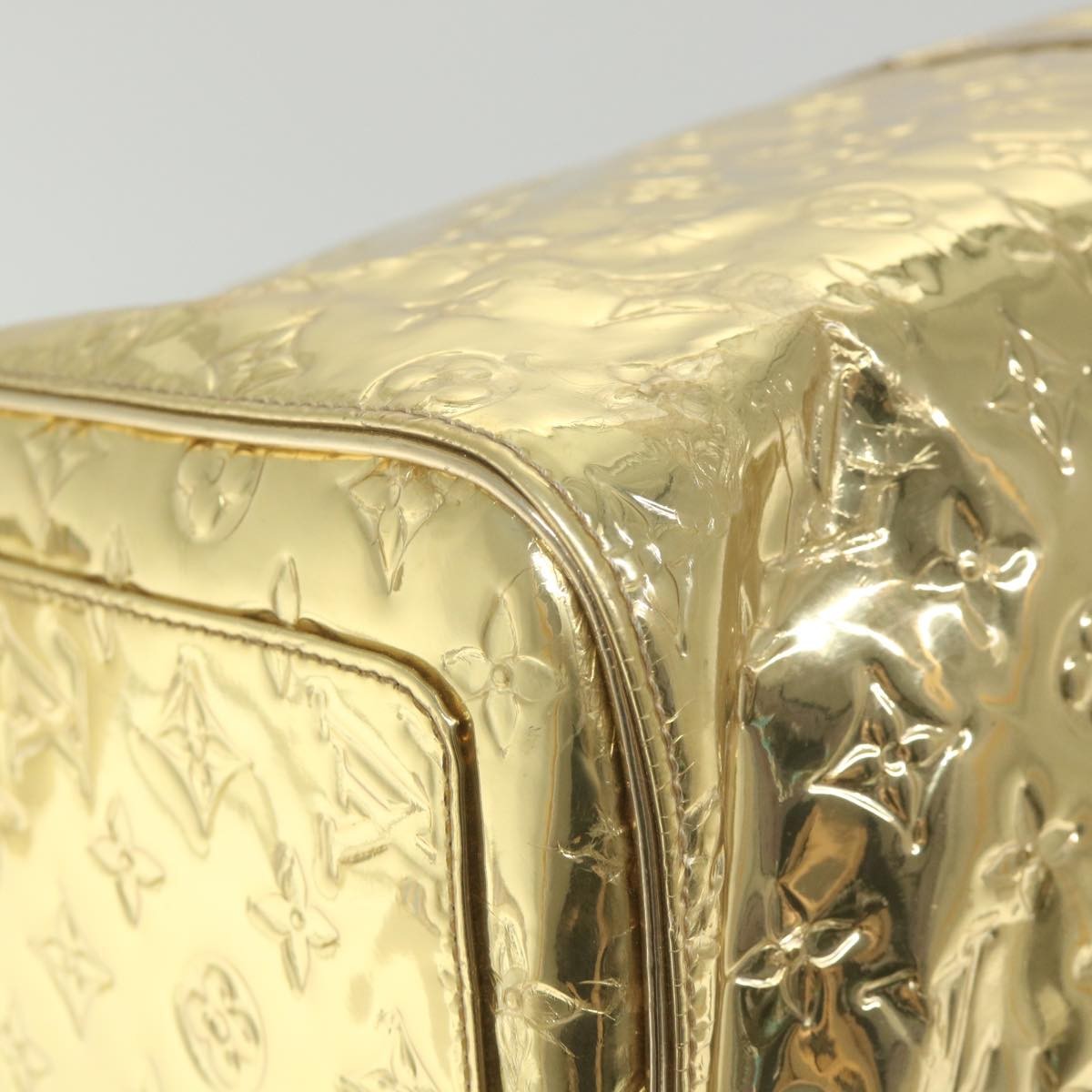 Louis Vuitton Keepall Monogram Miroir Pvc Gold Patent_Leather Travel Bag Bag (Pre-Owned)