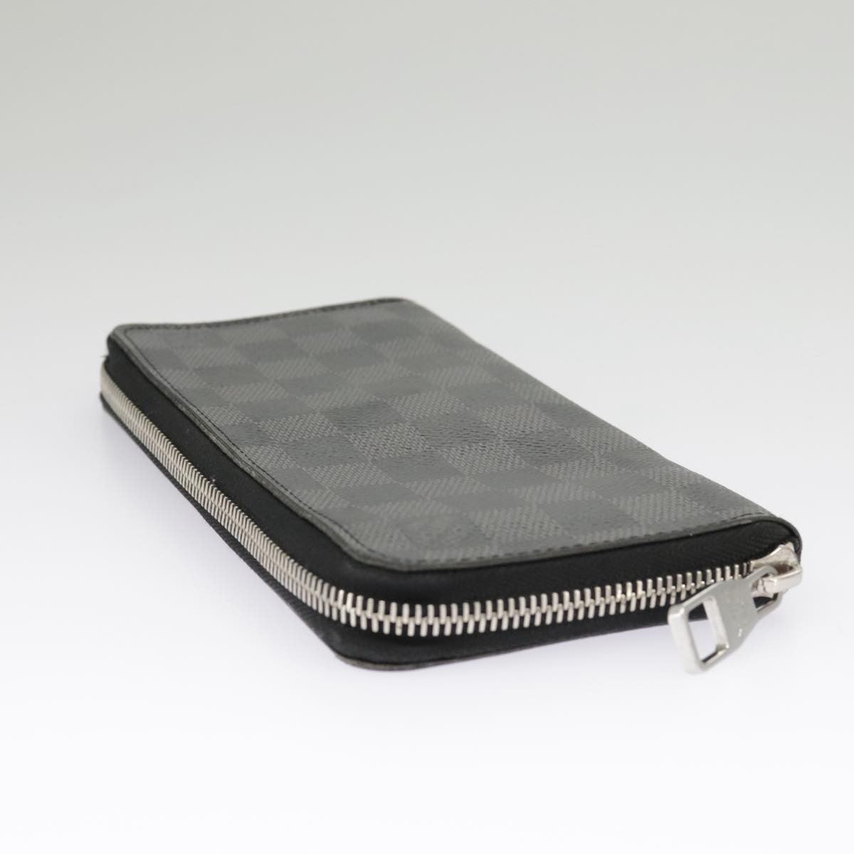 Louis Vuitton Zippy Wallet Vertical Damier Graphite Gray Canvas Wallets Accessory (Pre-Owned)