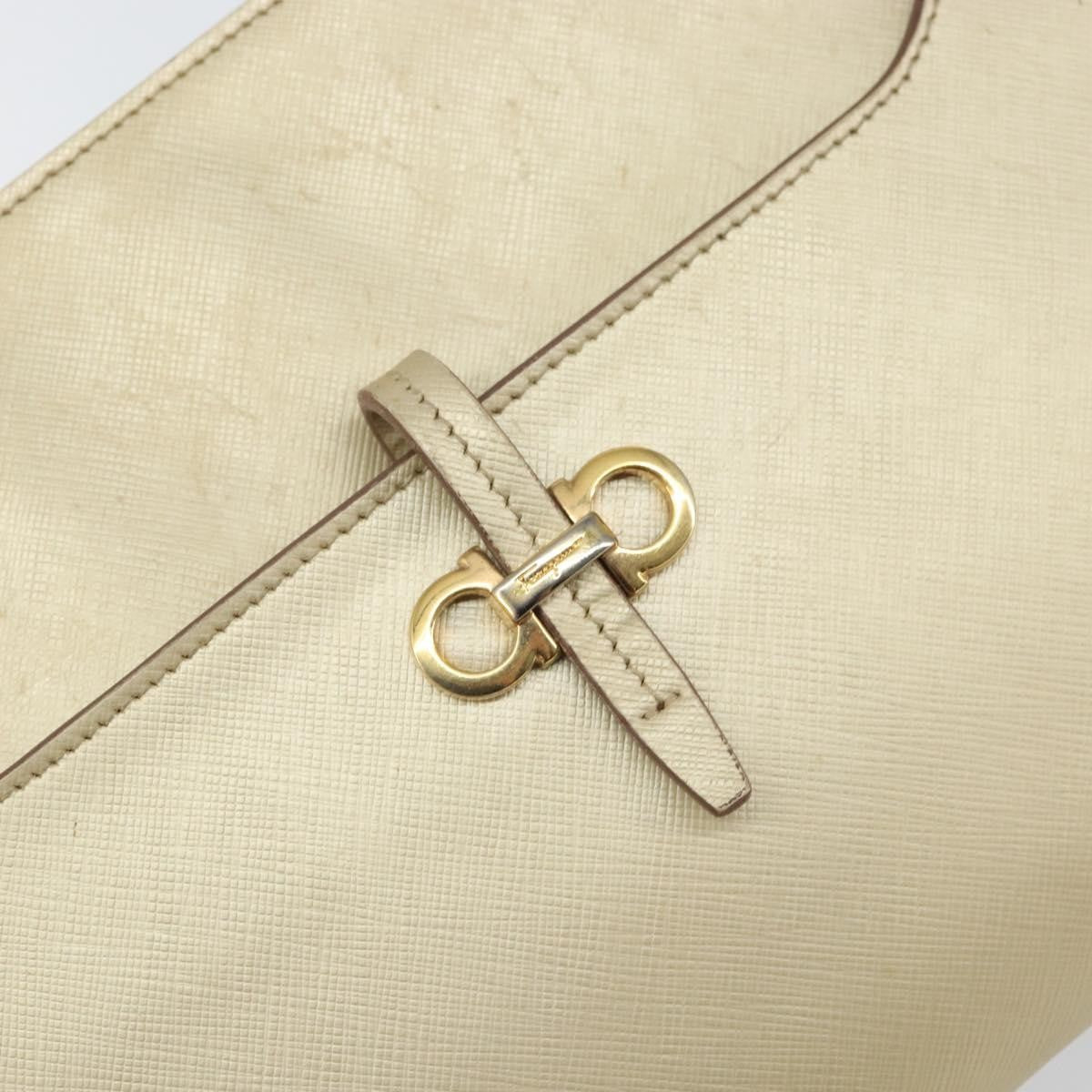 Salvatore Ferragamo Gancini Leather Gold Leather Shoulder Bag Bag (Pre-Owned)