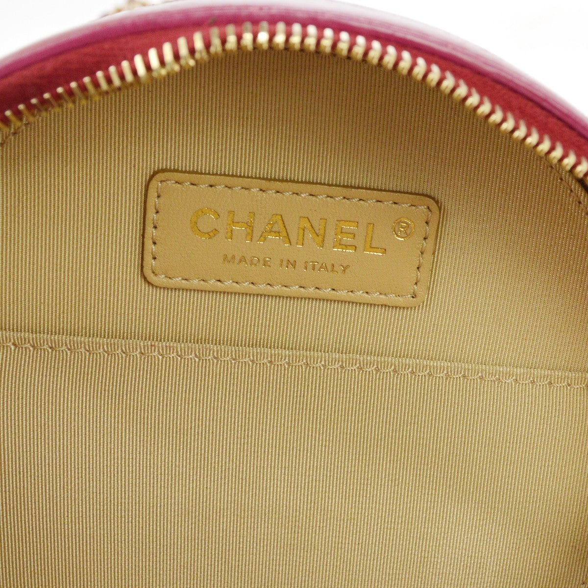 Chanel Round As Earth Glazed Calfskin Red Leather Shoulder Bag Bag (Pre-Owned)