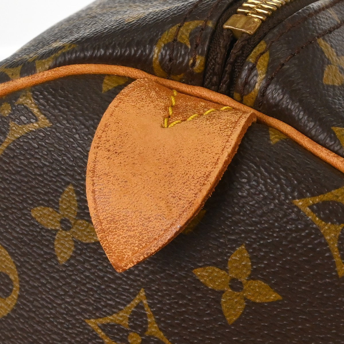 Louis Vuitton Keepall Monogram Canvas Brown Canvas Travel Bag Bag (Pre-Owned)